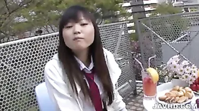 巨乳制服女子校生ナンパ！朝香涼