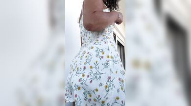 Sexy Wife Letting the Butt Cheeks Breathe