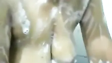 indian gujju bhabhi bathing under shower and showing her