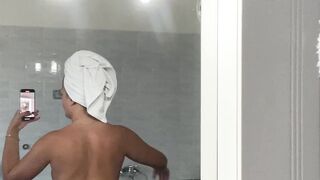 Naughty Wife Drop Her Towel To Show Her Slimwaist and Big Ass