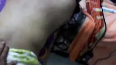 Sexy Indian Boobed Aunty LIVE NOW = cambirds dot com