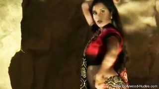 Classic Indian Beautiful Girl So Naked