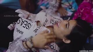 indian babe fingering her pussy