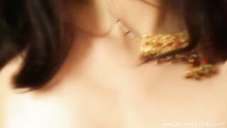 Horny Indian Girlfriend Getting Nude