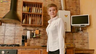 Naughty housewife Nikolina loves playing with toys and her fingers to get a climax