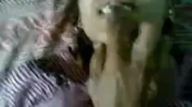 petiete indian girl loves bf's dick