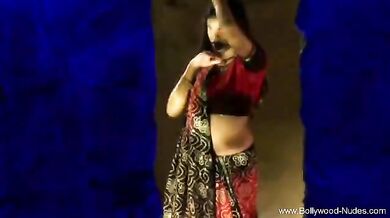 Indian Lady Reenact The Most Powerful