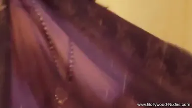 Indian Flash Dancer Goes Erotic And