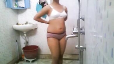 Indian College Babe In Hostel Shower
