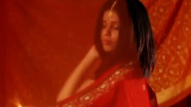 Sensual Journeys Begin With This Indian Beauty And Sexyness