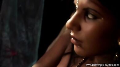 Indian Queen Loving The Spotlight Seduction Experience