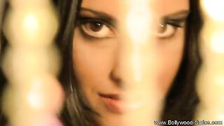 Seducing You With Her Indian Beauty Just To Feel Good