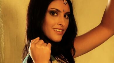 Seducing You With Her Indian Beauty Just To Feel Good