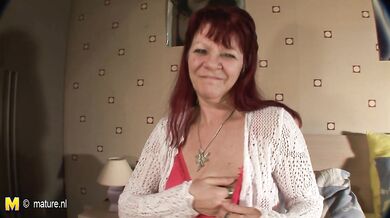 Kinky mature Mirian gets wet and wild