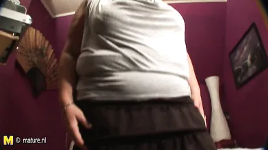 Big titted chubby mama getting naughty