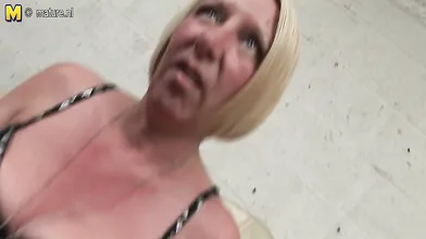 Naughty pierced housewife masturbating until she squirts