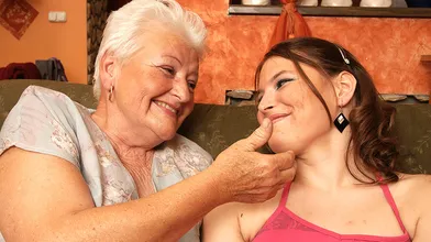 Horny hot babe doing a lesbian old mama