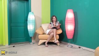 This horny housewife goes wet on her chair