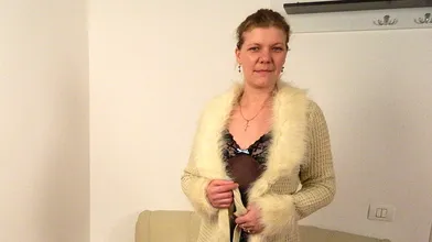 This mature slut loves to play on her couch