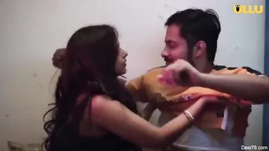 Hindi Ullu Hot Family Relatives Sex With Wife Husband Watching - Sex Wife