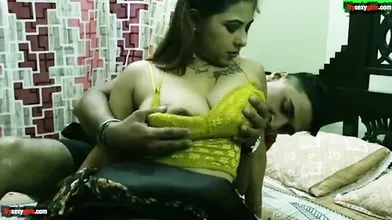 Desi Bhabhi Homemade Sex Ullu Hindi Video