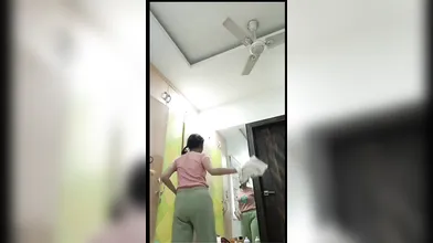 College girl dress changing video