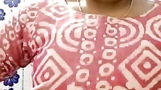 Cute Tamil Girl Showing Nude