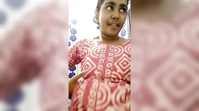 Cute Tamil Girl Showing Nude