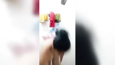 Tamil Cute Girl Shower