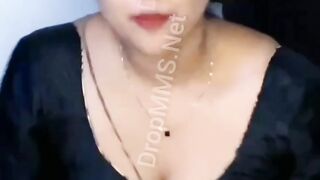 Tamil Girl Navel Show In Tango Live - Show Gurl