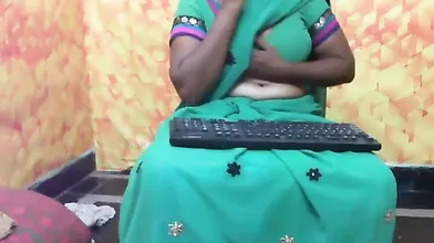Tamil MILF Mom3