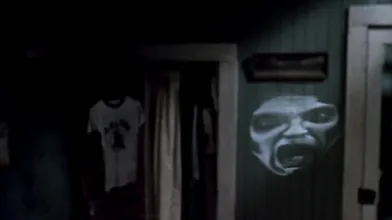 Evil Dead 2 (1987) 720p BDRip Multi Audio [Telugu + Tamil + Hindi + Eng] Dubbed