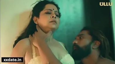 POOJA KI MUMMY KE SATH BOYFRIEND NE KI CHUDAI POOJA GYI THI BAHAR - Sex Wife