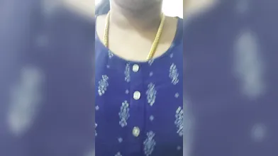 Tamil Married Aunty Showing Her Big Boobs Pussy And Ass And Dirty Sex Talk Nude Vdeo