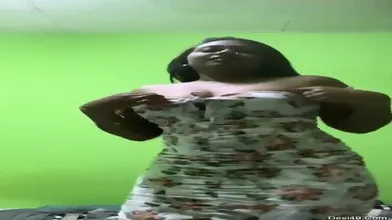 Desi Cute Tamil Girl Hot Big Boob Big Ass Dance Show - Show Gurl