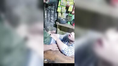 Nyepong Di Dapur