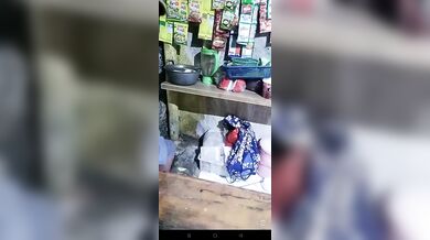 Nyepong Di Dapur