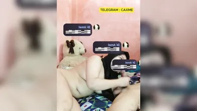 Jilatin Sambil Dikocokin Terus.