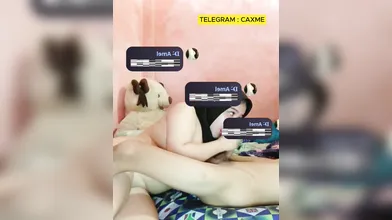 Jilatin Sambil Dikocokin Terus.