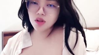 Marsha Cantik Jepit Dildo Nenen Imut Gemoy
