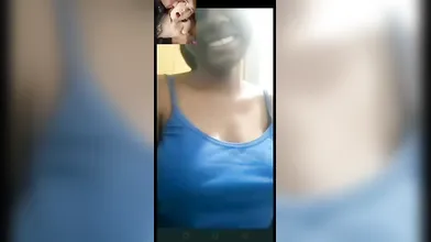 Aunty show her melon video call