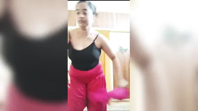 Mallu wife show her full body part 1