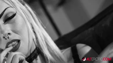 Robin Coffins in claXXXic Black & White Tease Video
