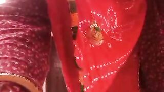 Married aunty show her full nude body on hubby