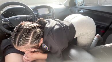 Fucking This Hood Bitch In The Car