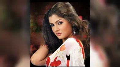 Srabanti Chatterjee loves porn