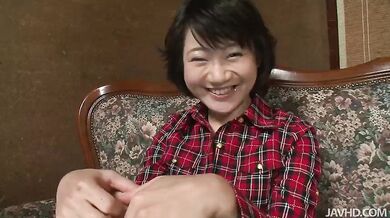 ロリータ絶叫電マ責め！伊藤青葉