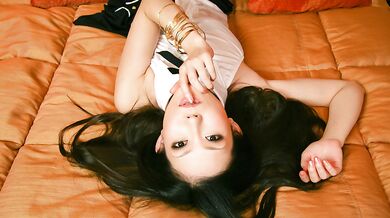 外人さんのザーメンが欲しいの～小峰由衣