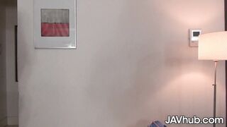 Yura Hitomi Getting Clean and Dirty