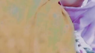 Mallu bhabi show her boobs